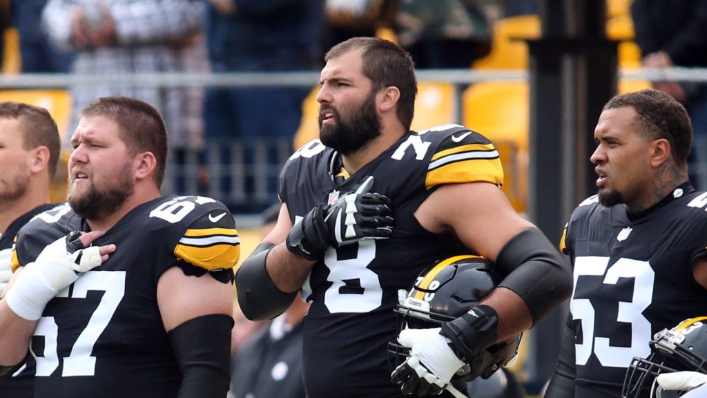NFL news: Alejandro Villanueva speaks out after Trump is booed at Commanders game