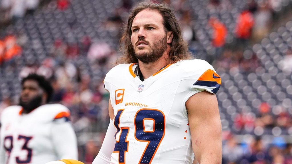 Broncos’ Alex Singleton reveals testicular cancer diagnosis in statement