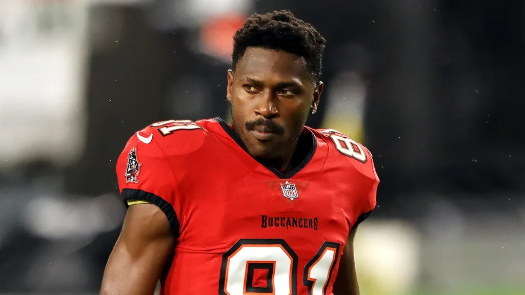 Antonio Brown extradited to face attempted murder charge