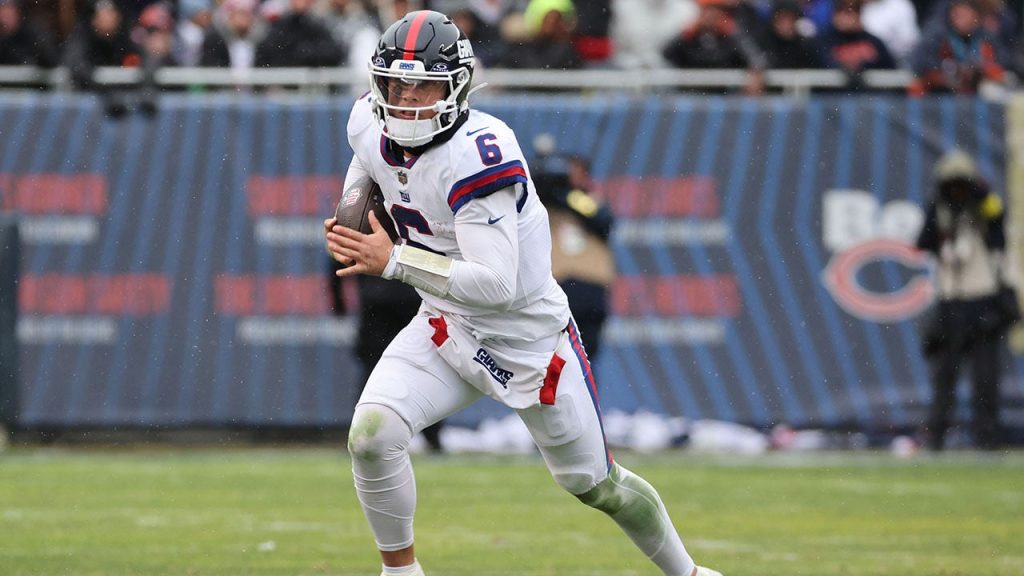 Ex-Giants star Brandon Jacobs issues stern warning to rookie Jaxson Dart