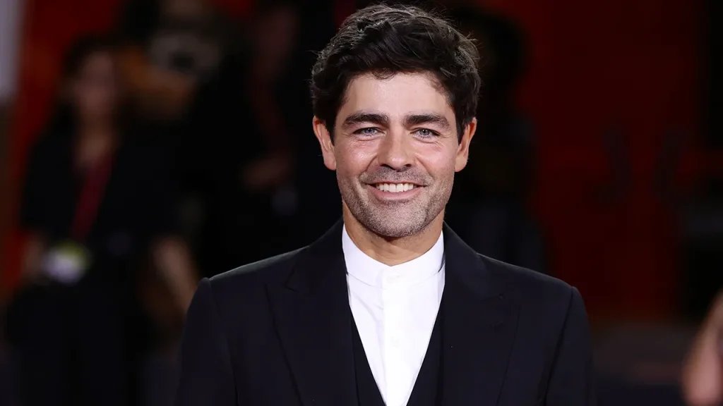 Adrian Grenier defends farmers against woke liberal college kids’ criticism